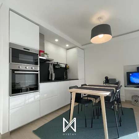 That Place For U - Blue House Apartment Costa da Caparica