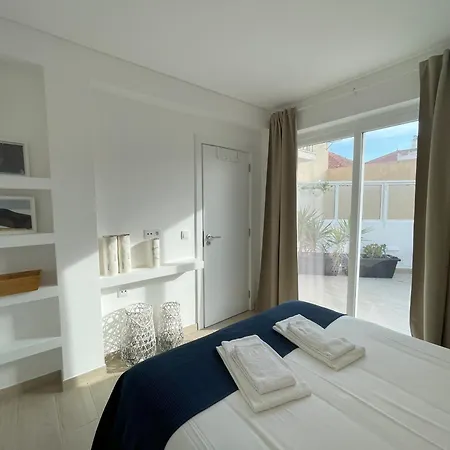 Apartment That Place For U - Blue House Costa da Caparica