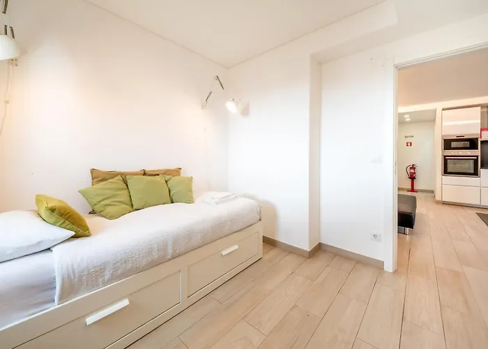 Guestready - Cosy Beachside Retreat Costa da Caparica